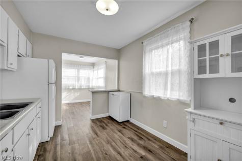 393 W Grace Street Bedford OH 44146