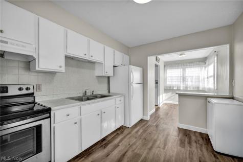 393 W Grace Street Bedford OH 44146
