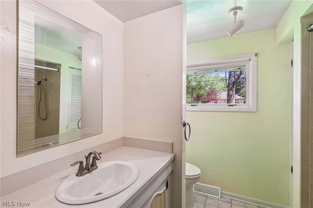9087 Ranch Drive Chesterland OH 44026