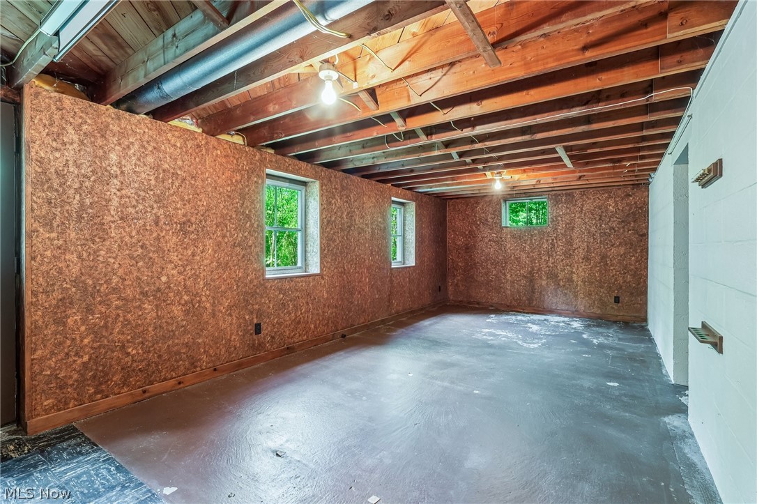 9087 Ranch Drive Chesterland OH 44026