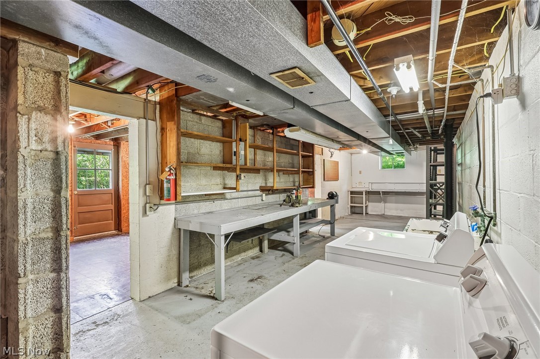9087 Ranch Drive Chesterland OH 44026