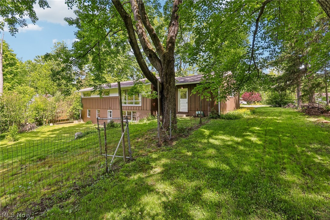 9087 Ranch Drive Chesterland OH 44026