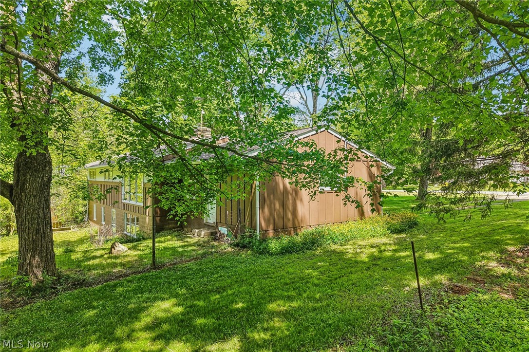 9087 Ranch Drive Chesterland OH 44026