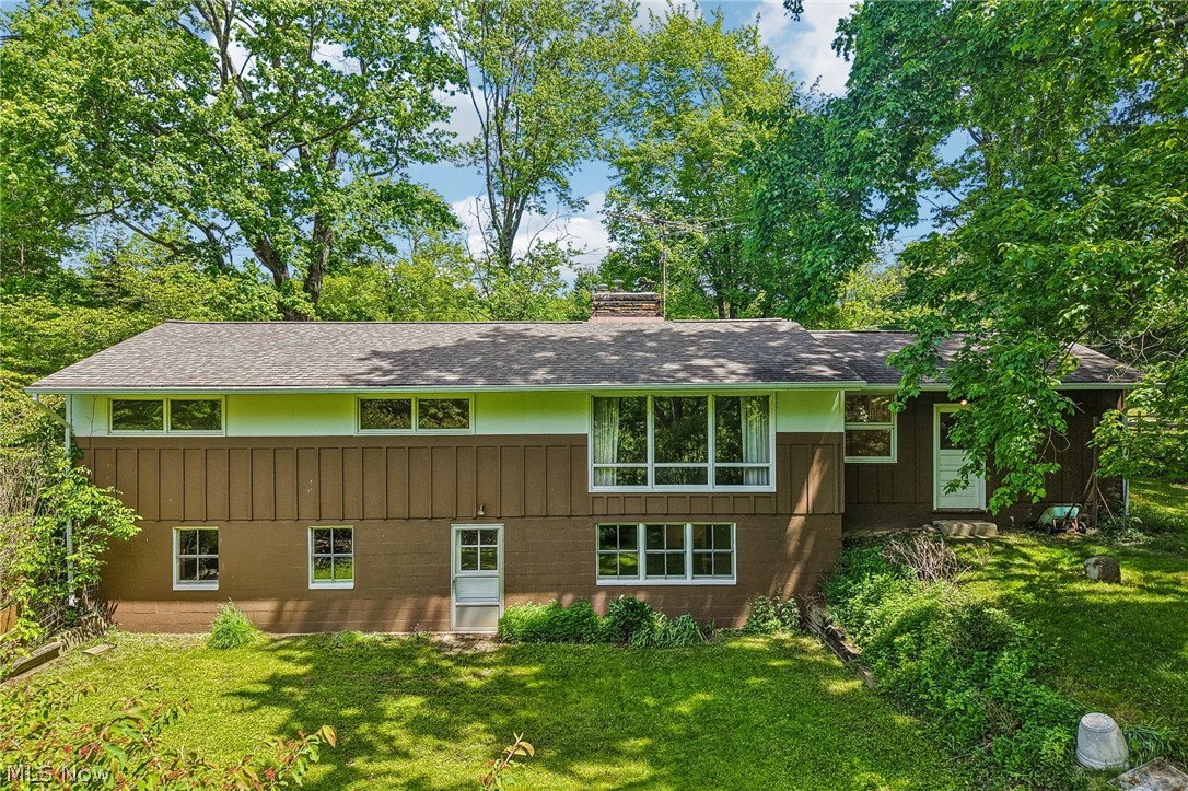 9087 Ranch Drive Chesterland OH 44026