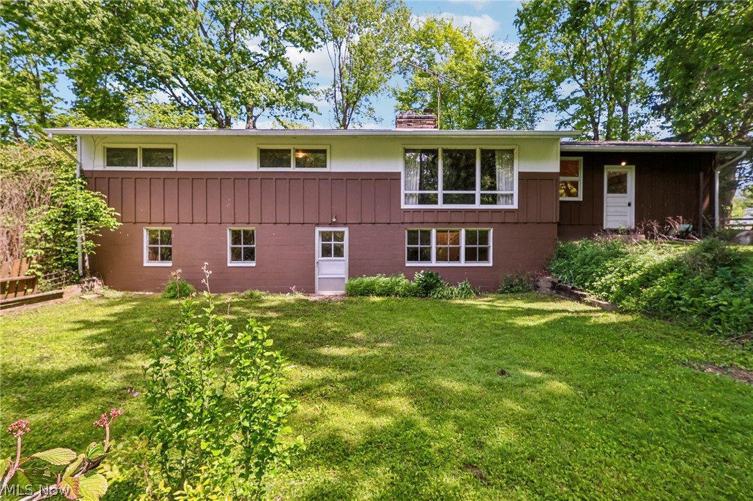 9087 Ranch Drive Chesterland OH 44026