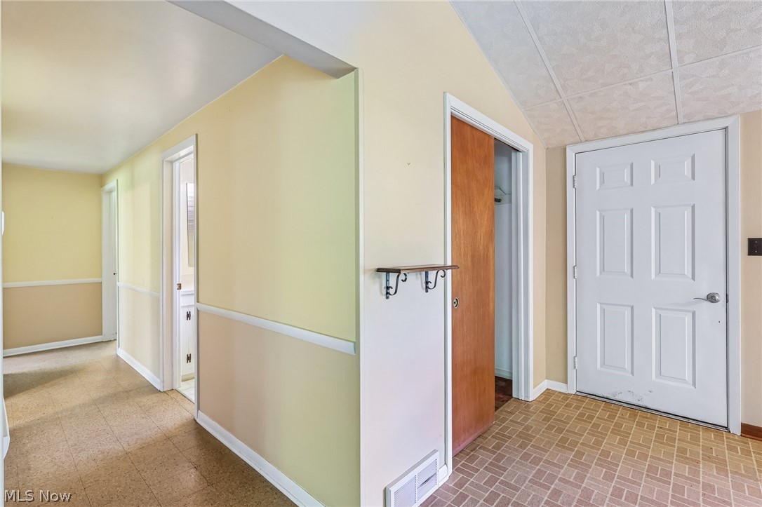 9087 Ranch Drive Chesterland OH 44026