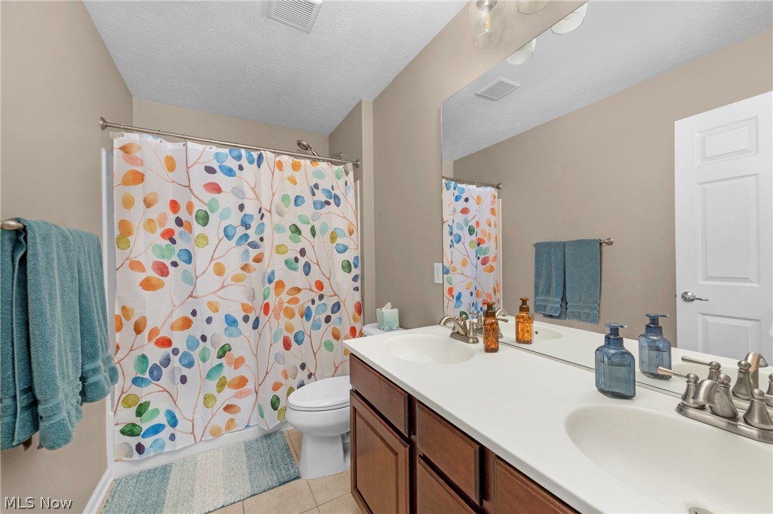 5171 Kenton Lane Brunswick OH 44212
