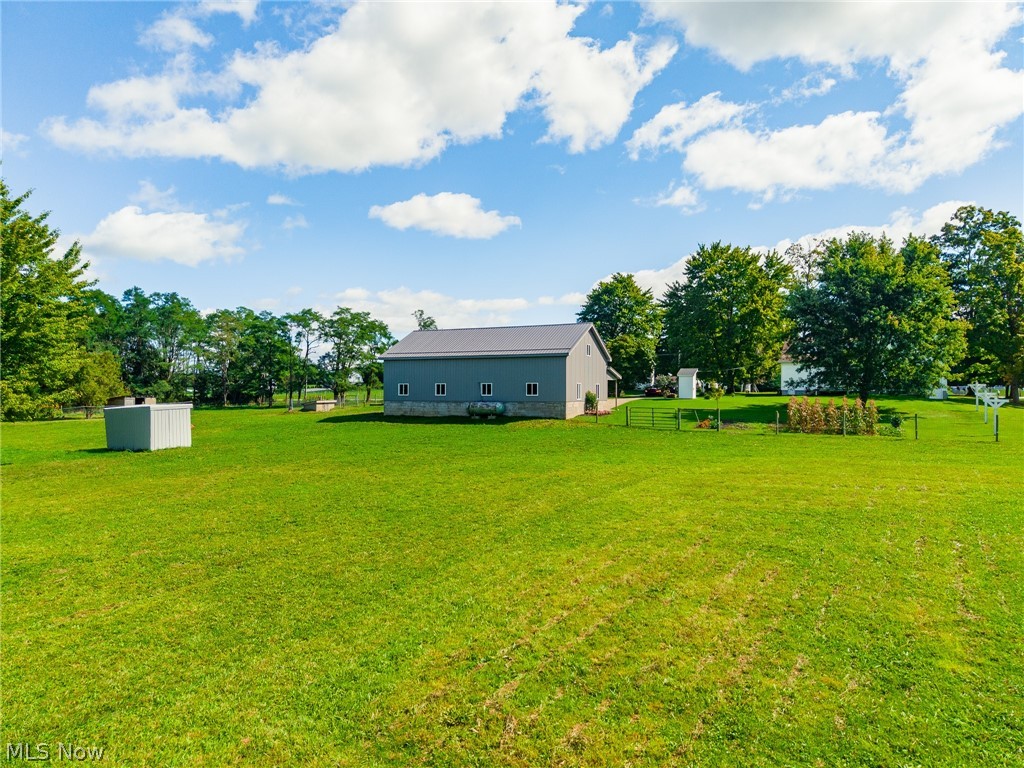 16494 Madison Road Middlefield OH 44062