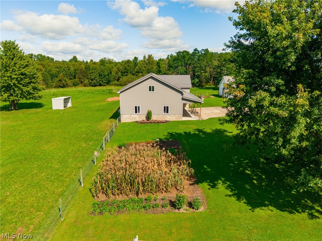 16494 Madison Road Middlefield OH 44062