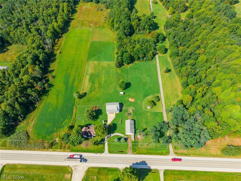 16494 Madison Road Middlefield OH 44062