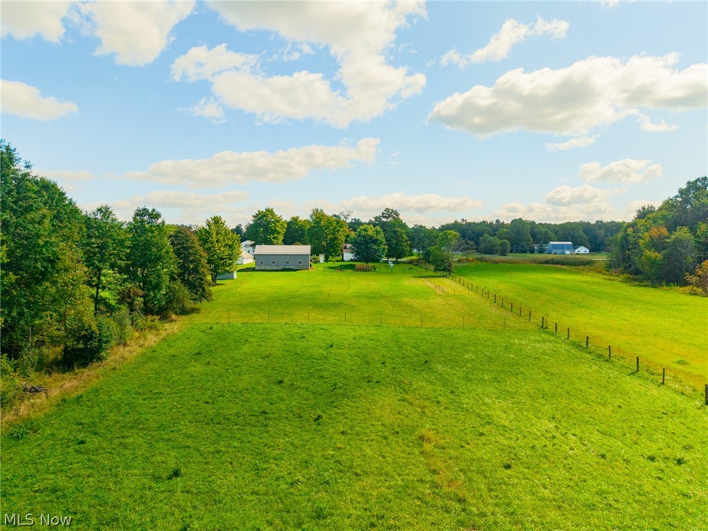16494 Madison Road Middlefield OH 44062