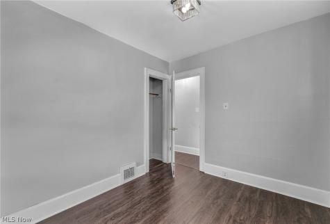 3222 W 115th Street Cleveland OH 44111