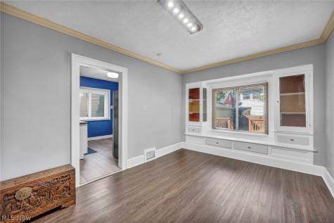 3222 W 115th Street Cleveland OH 44111