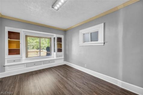 3222 W 115th Street Cleveland OH 44111