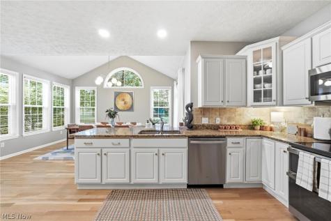 333 Waterside Drive Avon Lake OH 44012
