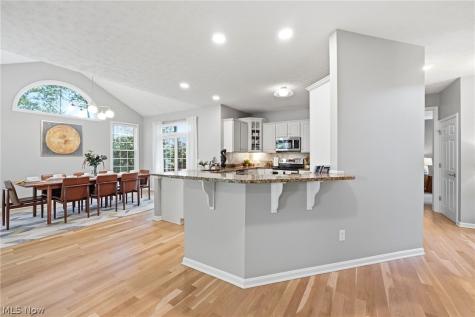 333 Waterside Drive Avon Lake OH 44012