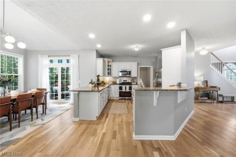 333 Waterside Drive Avon Lake OH 44012