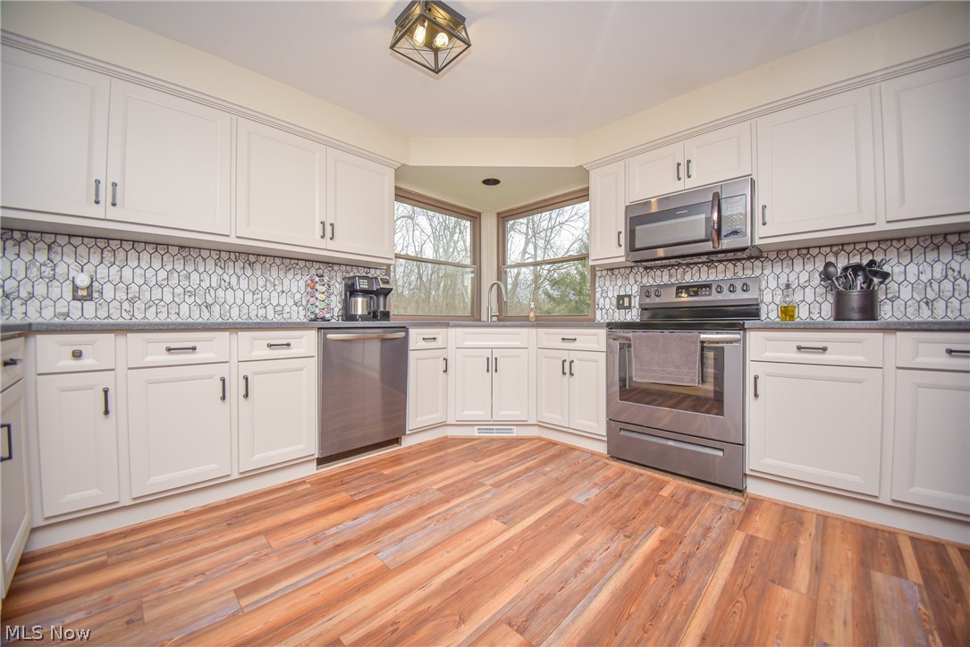 18086 Winchester Court Strongsville OH 44136