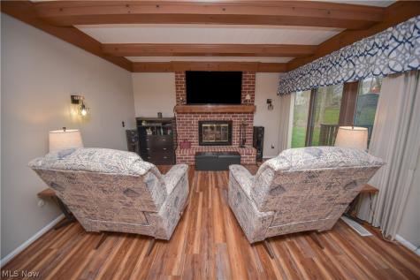 18086 Winchester Court Strongsville OH 44136