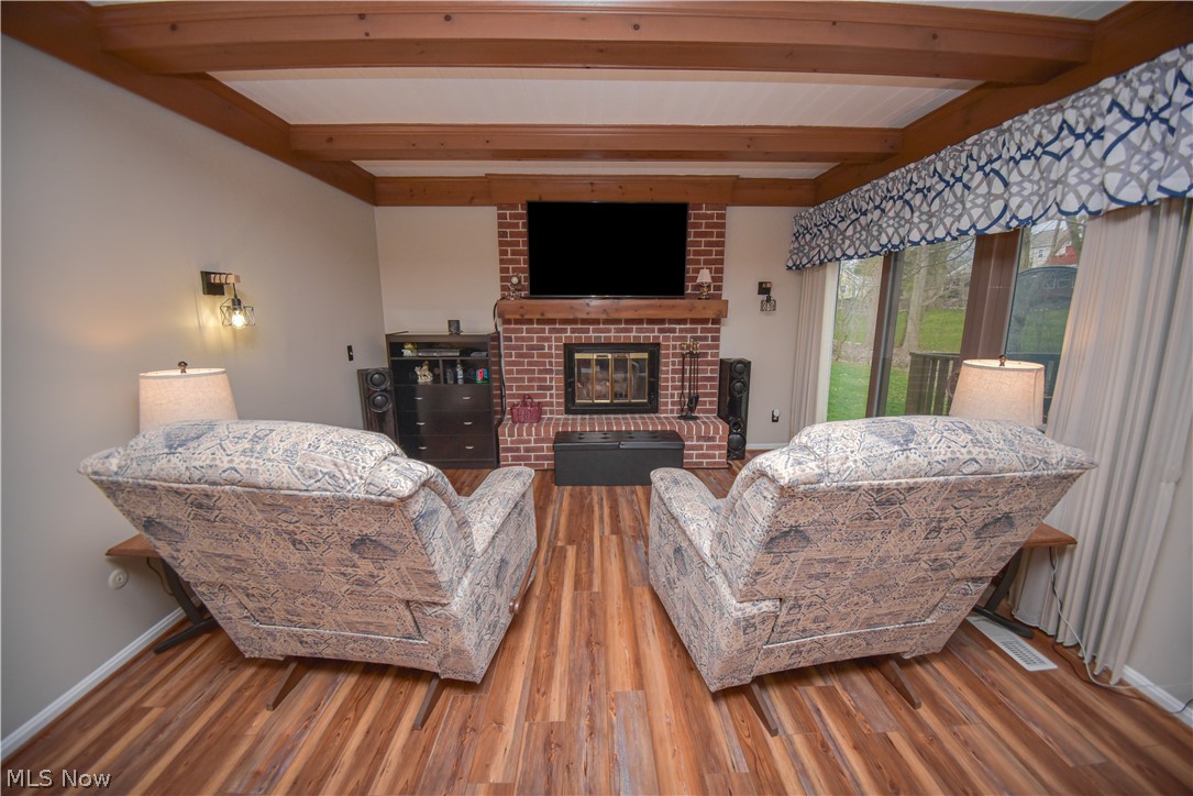 18086 Winchester Court Strongsville OH 44136