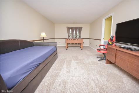 18086 Winchester Court Strongsville OH 44136