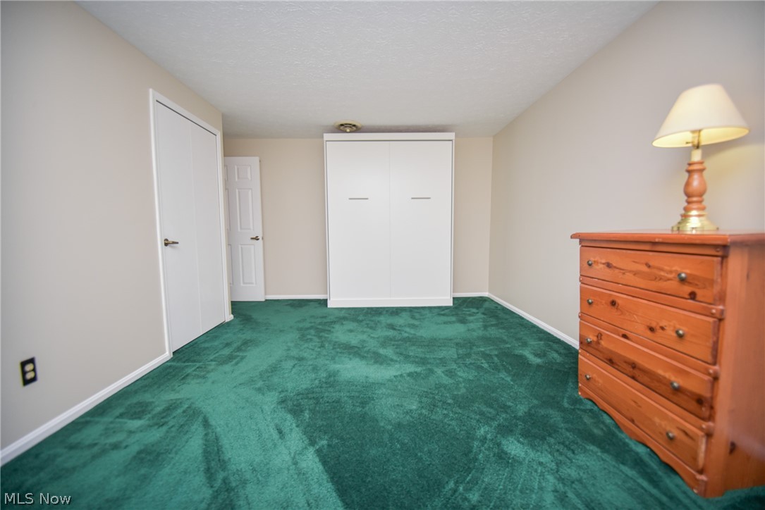 18086 Winchester Court Strongsville OH 44136