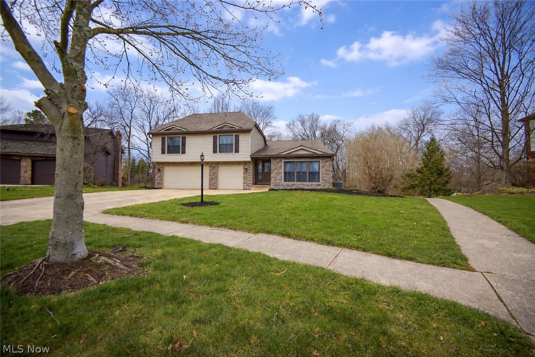 18086 Winchester Court Strongsville OH 44136