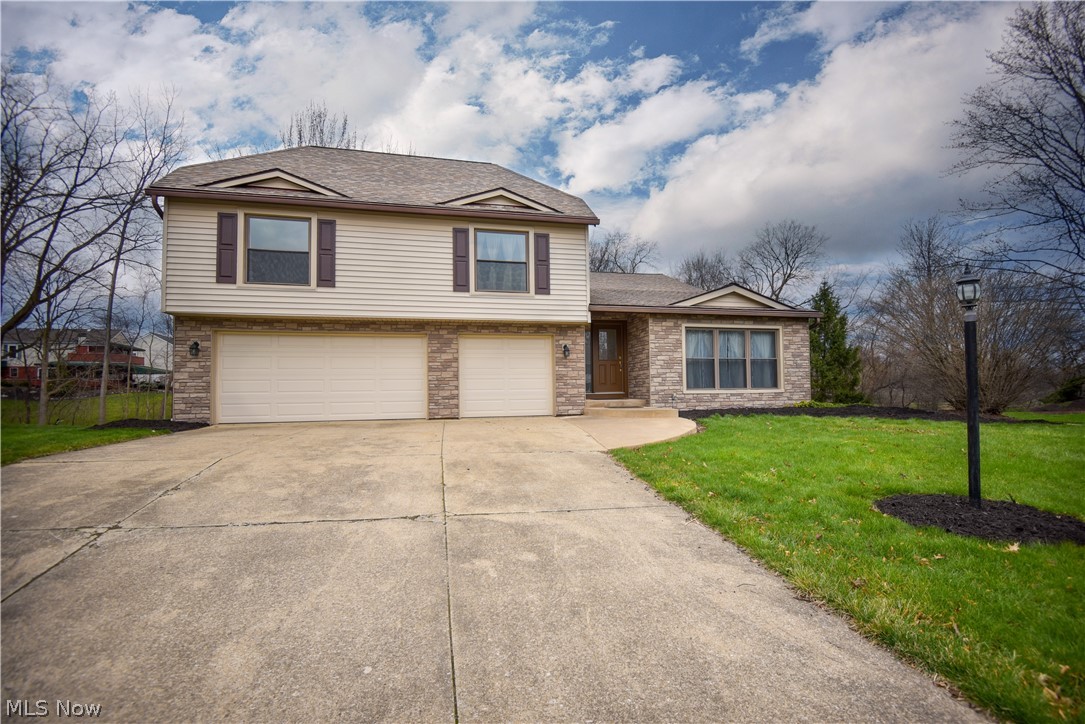18086 Winchester Court Strongsville OH 44136