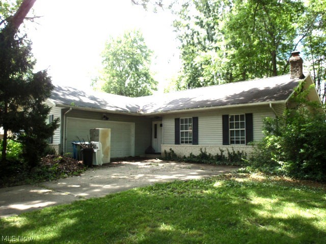 8454 Glenbrook Drive Olmsted Falls OH 44138