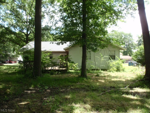 8454 Glenbrook Drive Olmsted Falls OH 44138