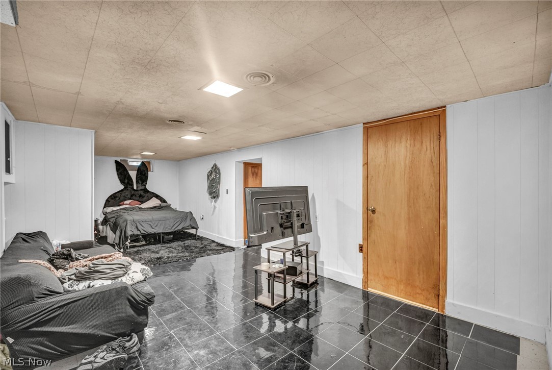 4008 E 186th Street Cleveland OH 44122