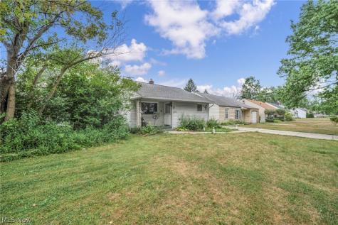 4008 E 186th Street Cleveland OH 44122