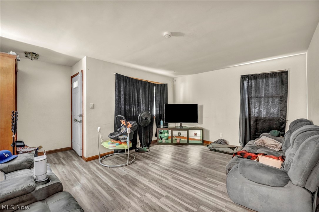 4008 E 186th Street Cleveland OH 44122