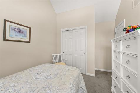 5474 Goans Place Parma OH 44134