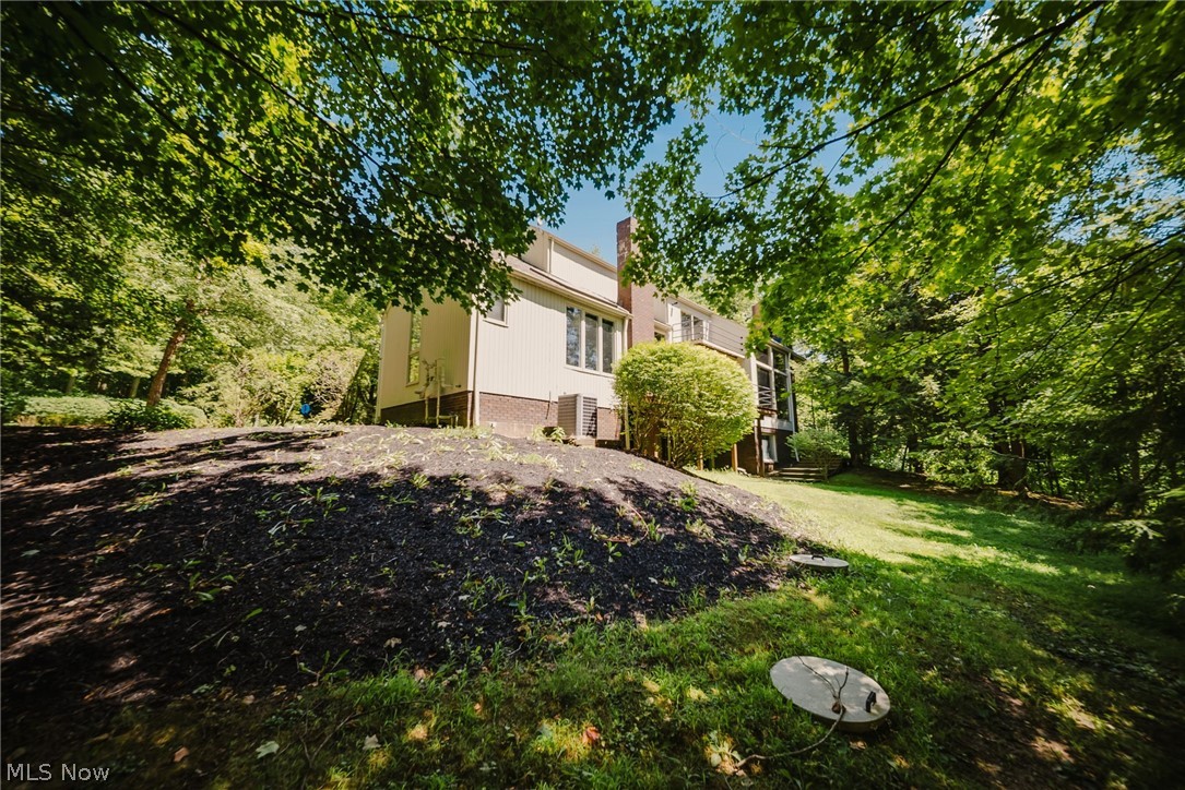 999 Chestnut Run Gates Mills OH 44040