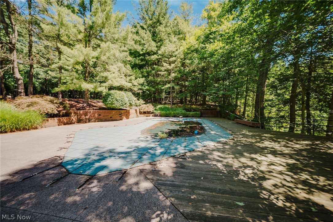 999 Chestnut Run Gates Mills OH 44040