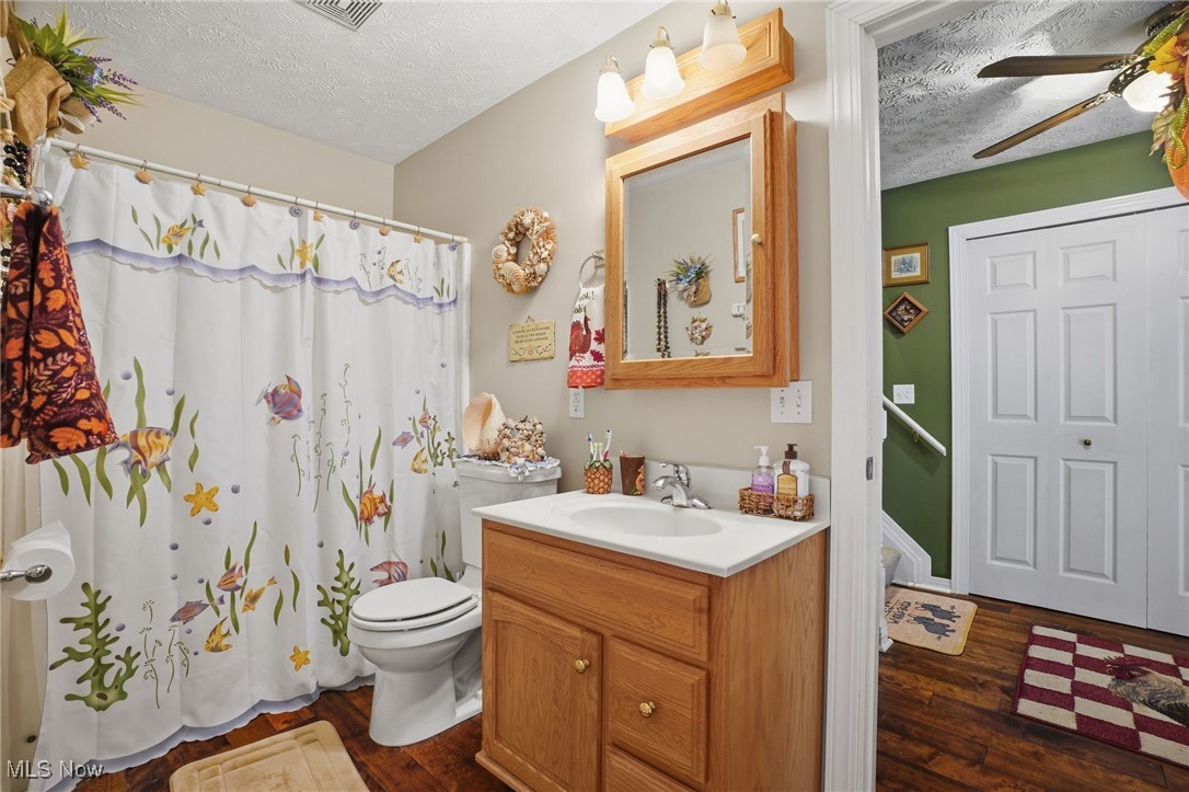 11800 Bass Lake Road Chardon OH 44024