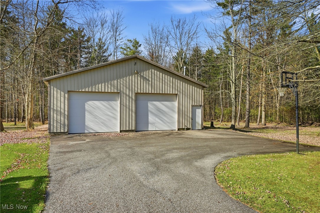 11800 Bass Lake Road Chardon OH 44024