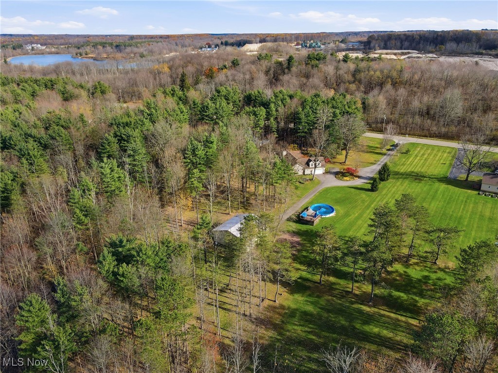 11800 Bass Lake Road Chardon OH 44024