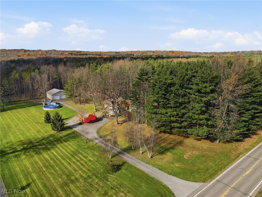 11800 Bass Lake Road Chardon OH 44024