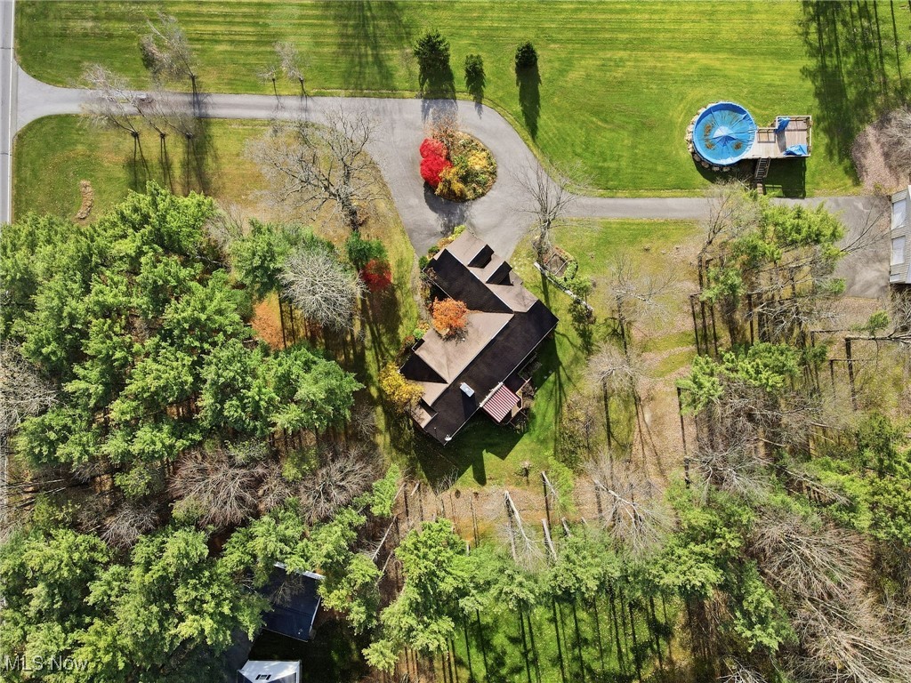 11800 Bass Lake Road Chardon OH 44024