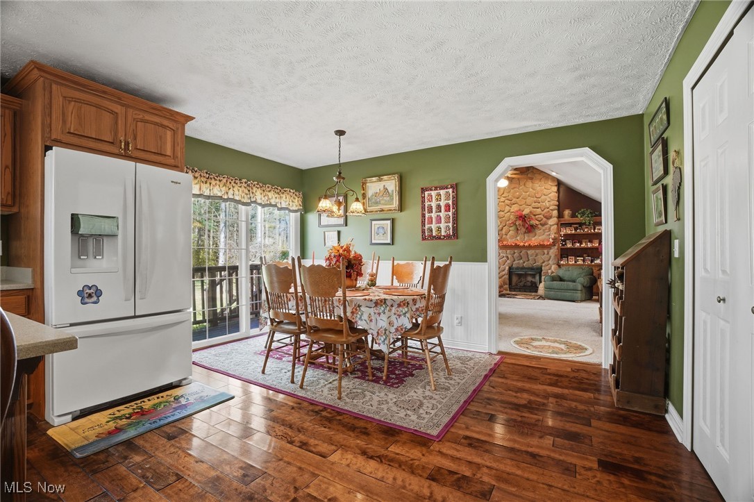 11800 Bass Lake Road Chardon OH 44024