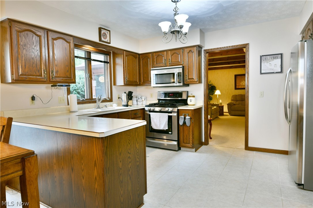 9540 Falcon Trak NE Warren OH 44484