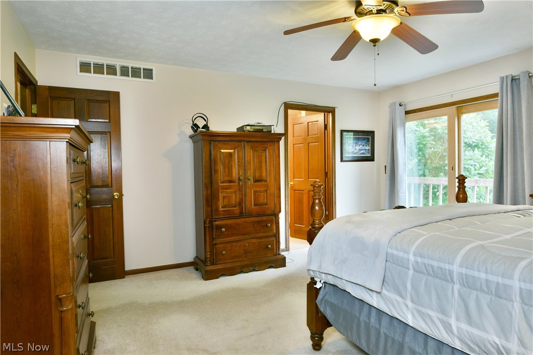 9540 Falcon Trak NE Warren OH 44484