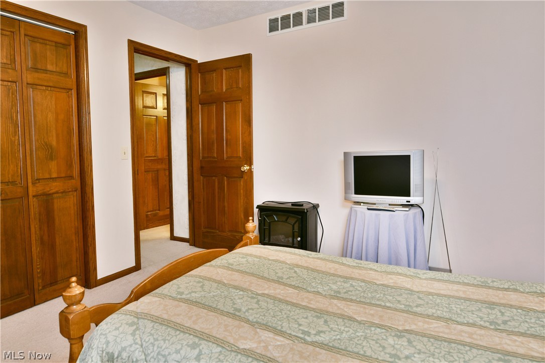 9540 Falcon Trak NE Warren OH 44484