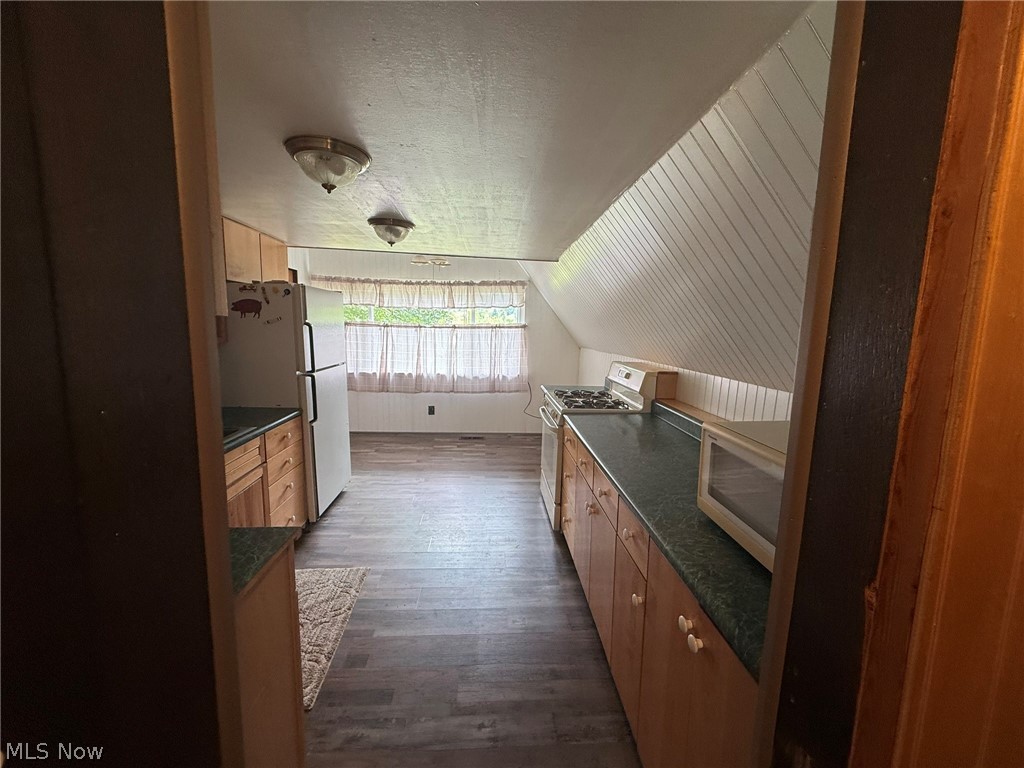 4465 N Lake Road West Farmington OH 44491