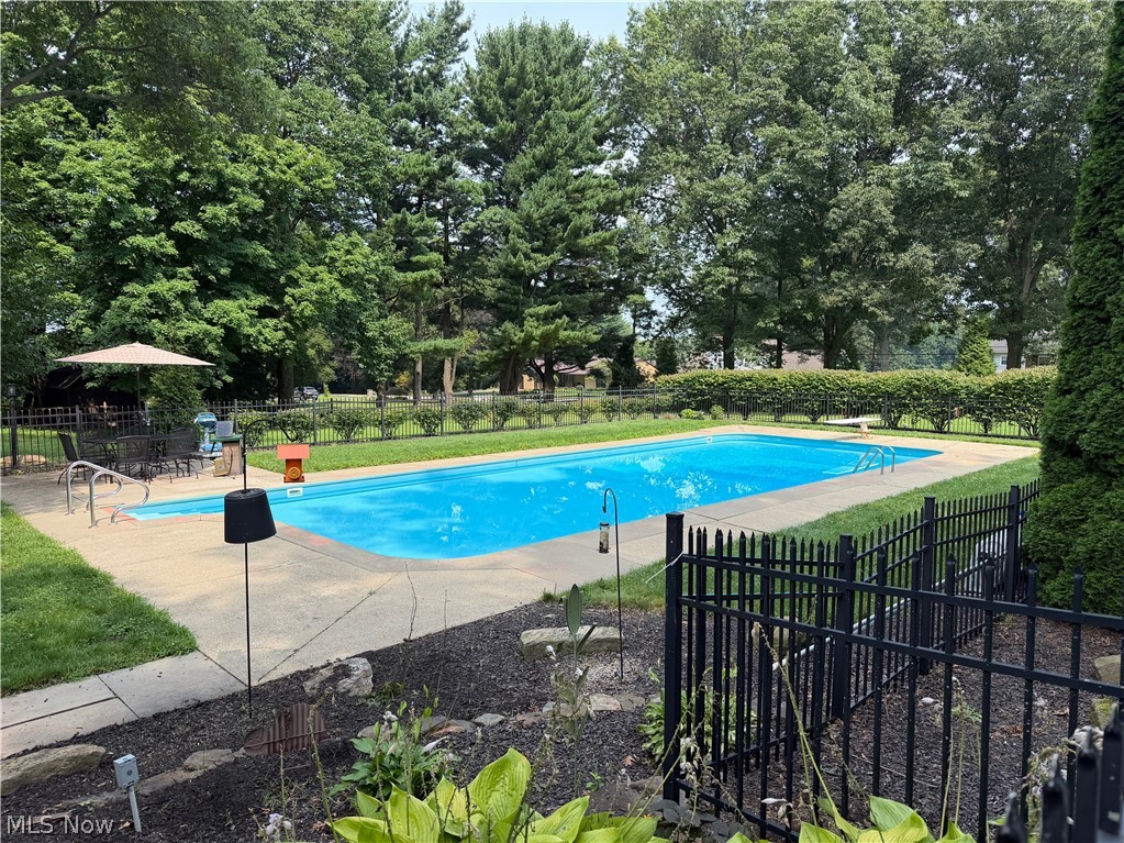 1510 Brookview Drive Salem OH 44460