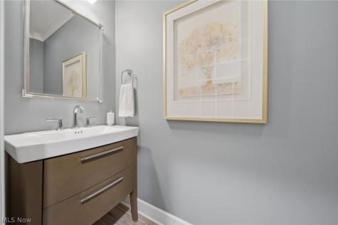 8872 Scotsbury Glen Street NW Massillon OH 44646