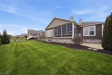 8872 Scotsbury Glen Street NW Massillon OH 44646