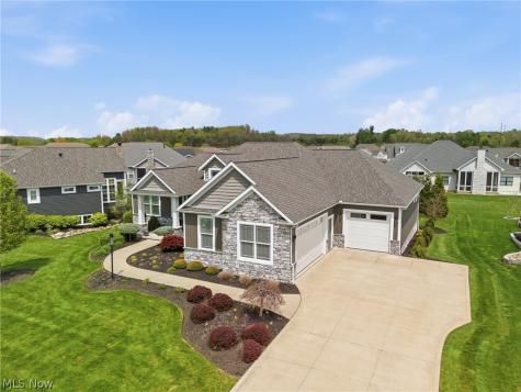 8872 Scotsbury Glen Street NW Massillon OH 44646